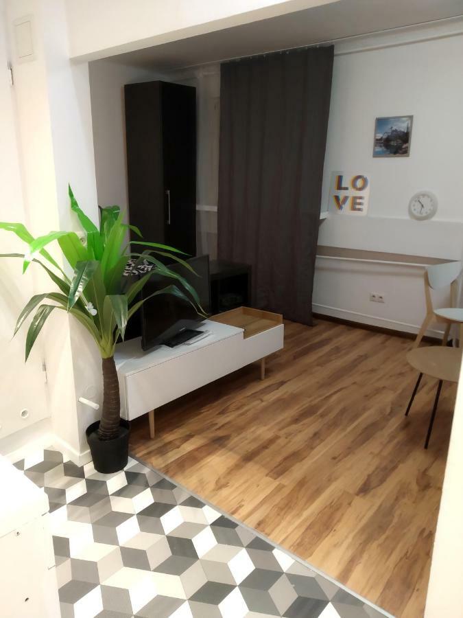 Apartament Mazowiecka 125 クラクフ エクステリア 写真