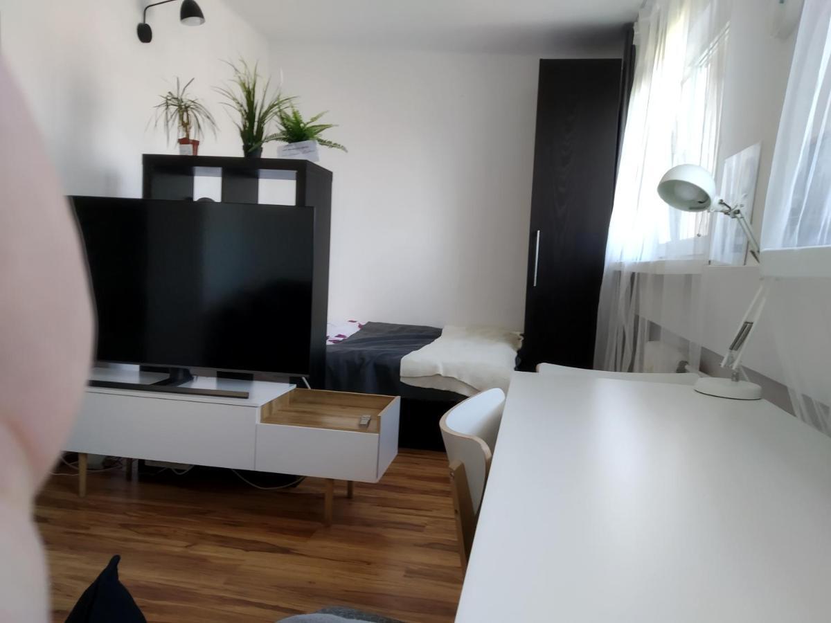 Apartament Mazowiecka 125 クラクフ エクステリア 写真